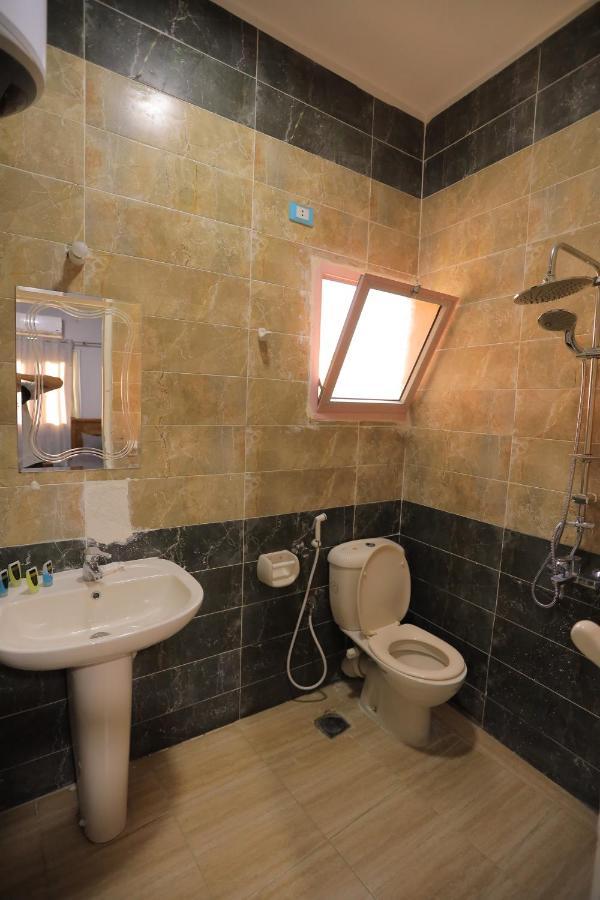 Three Golden Pyramids Bed & Breakfast Kaherah Luaran gambar